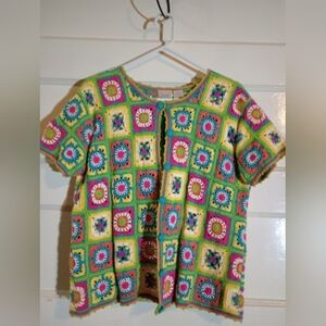 Fiorlini medium women's sweater/jacket crocheted, beautiful! (Can231)